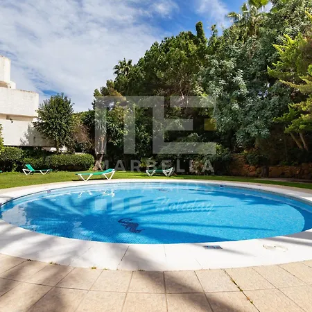 Apartment 714 Luxury Plaza Estudio Junto A La Playa Marbella