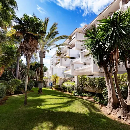 714 Luxury Plaza Estudio Junto A La Playa Marbella